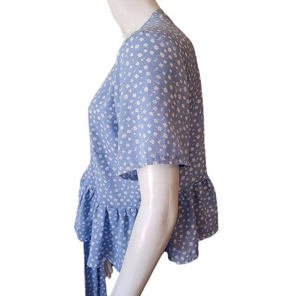 Romwe Blue & White Floral Ditzy Tie Front Peplum Top (L) - Picture 4 of 7
